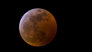 lunar eclipse without text overlay